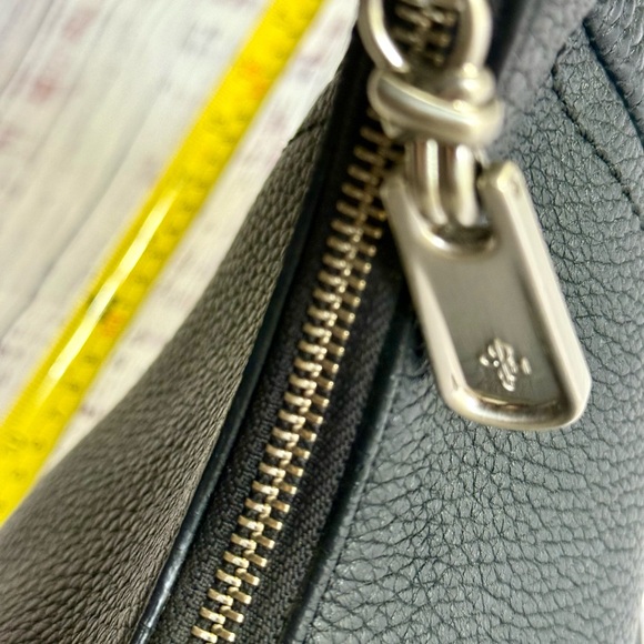 Black Cole Haan Leather Hobo Bag/Purse - Picture 5 of 8